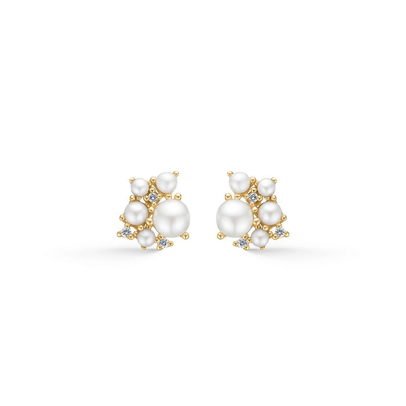 Diamond Cloud øreringe fra Mads Z i 14 kt guld med perler og diamanter (0,048 ct)